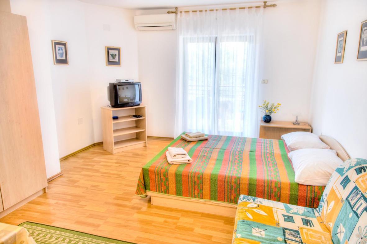 Apartment Josip 2011 Fažana Exteriér fotografie